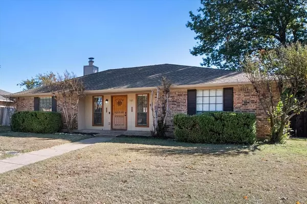 505 Meadow Ridge, Cedar Hill, TX 75104