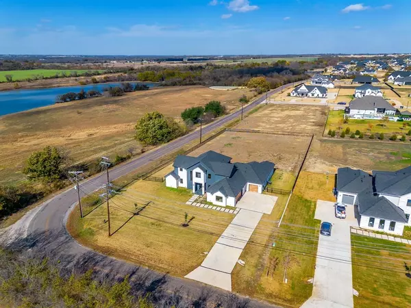 Weston, TX 75009,212 W Cottage Hill Parkway