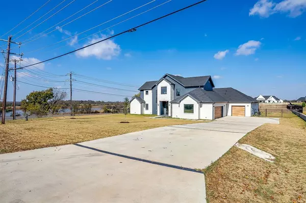Weston, TX 75009,212 W Cottage Hill Parkway