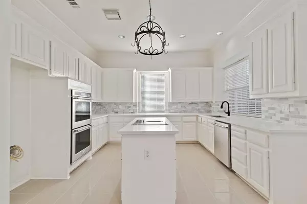 Plano, TX 75093,2712 Wyman Drive