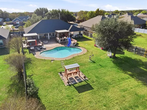 Granbury, TX 76048,616 Parker Lane