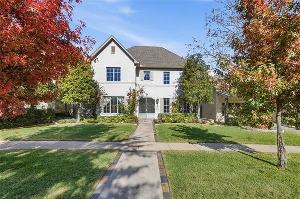 4062 Bunting Avenue, Fort Worth, TX 76107