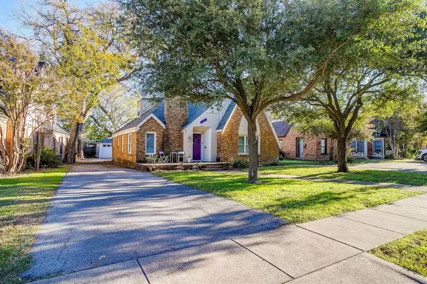 Fort Worth, TX 76109,3305 Park Ridge Boulevard