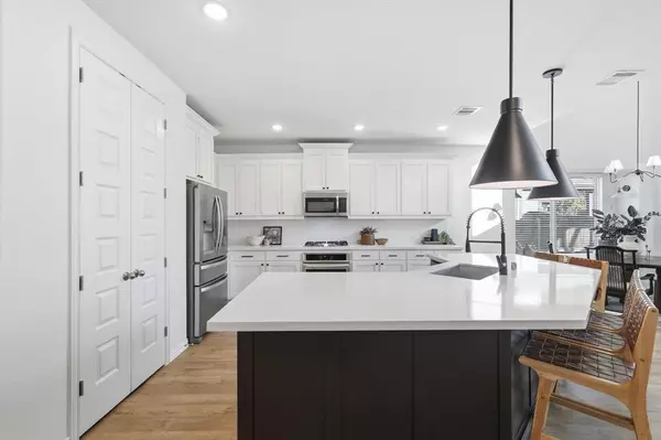 Little Elm, TX 75068,709 Lake Cove Drive