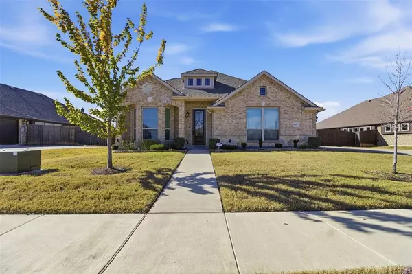 4602 Massey Meadows Way, Midlothian, TX 76065