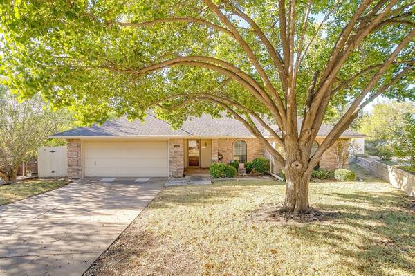 1308 Nueces Court, Benbrook, TX 76126