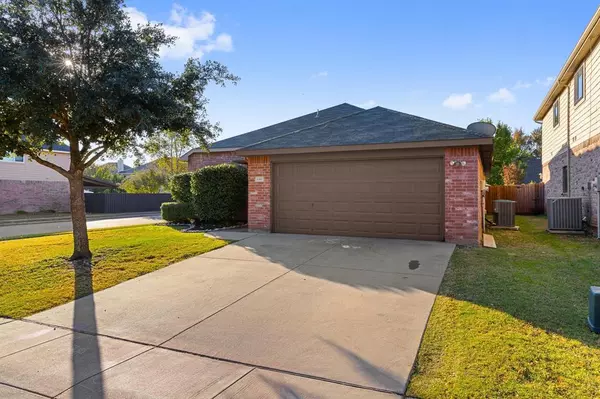 Fort Worth, TX 76247,1360 Castlegar Lane