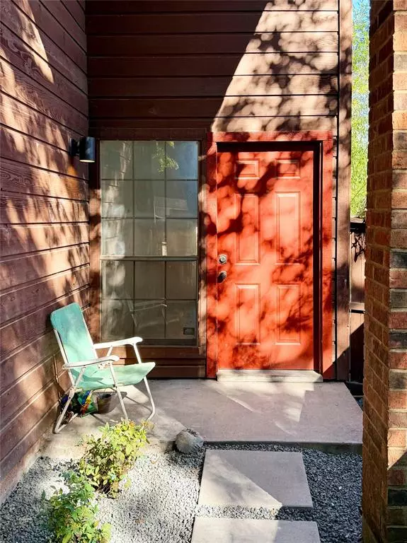 Dallas, TX 75231,6141 Summer Creek Circle #I