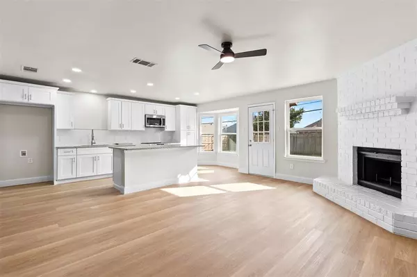 Watauga, TX 76148,6524 Kary Lynn Drive S