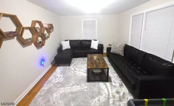 North Haledon Boro, NJ 07508,35 Clara St #2