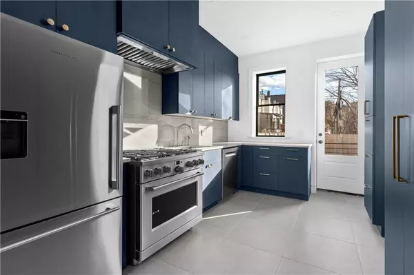 Brooklyn, NY 11226,2236 Vanderveer PL