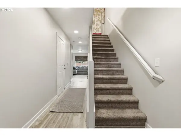 Vancouver, WA 98664,814 NE 109TH CT