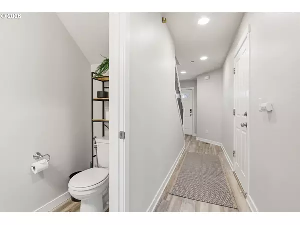 Vancouver, WA 98664,814 NE 109TH CT