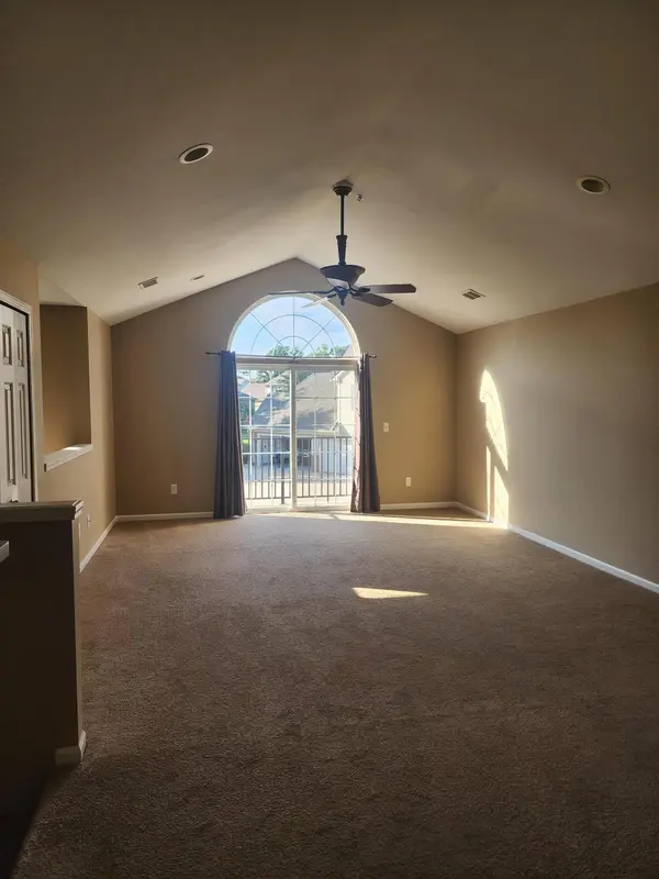 Shelby Twp, MI 48316,55439 Ambassador CT