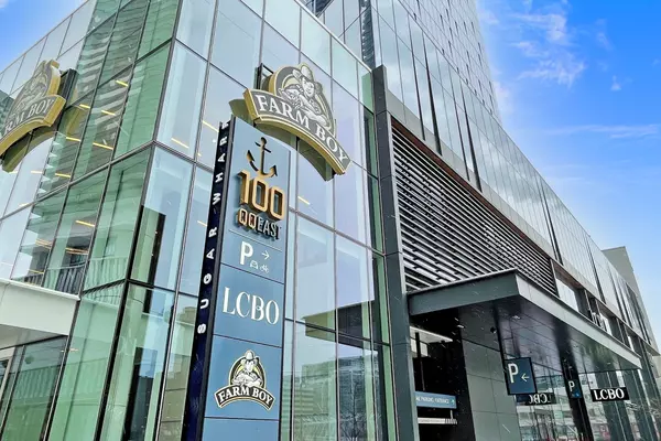 Toronto C08, ON M5E 0G1,55 Cooper ST #5910