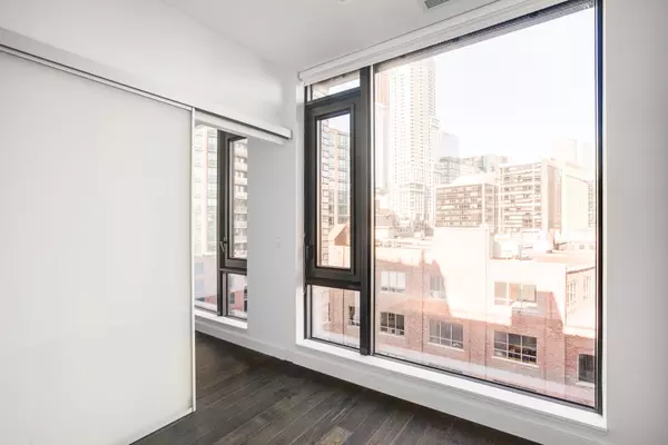 Toronto C08, ON M5E 1Z4,2A Church ST #709