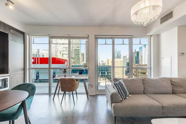 Toronto C01, ON M5V 0E9,300 Front ST W #2109