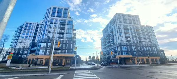 Toronto E11, ON M1B 5S3,7437 Kingston RD #606