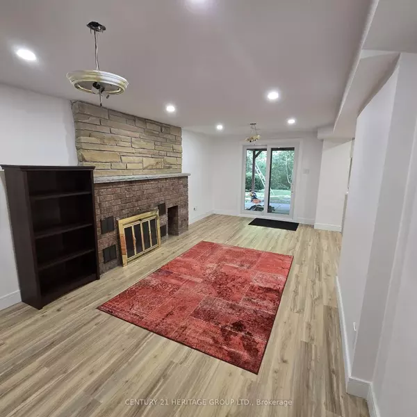 18 Lippincott CT #Bsmt, Richmond Hill, ON L4C 7M4