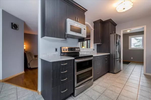 Innisfil, ON L9S 2G2,2286 25 Side Road