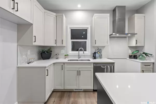 Saskatoon, SK S7V 1Z3,574 Traeger MANOR