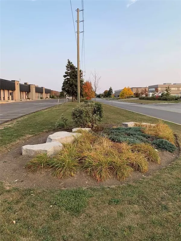 Brampton, ON L6W 3L9,173 Glidden RD #8