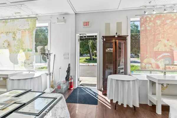 Grey Highlands, ON N0C 1C0,115 Wellington ST