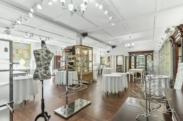 Grey Highlands, ON N0C 1C0,115 Wellington ST