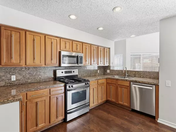 Irving, TX 75063,404 Sheridan Trail