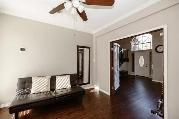 Lewisville, TX 75067,2001 Woven Trail