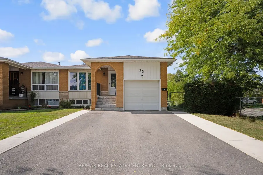 35 Madison ST, Brampton, ON L6S 3C4