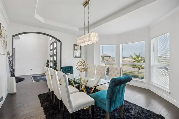 Midlothian, TX 76065,518 Valley Drive