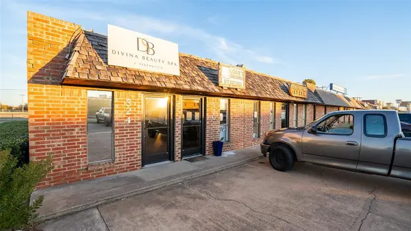 White Settlement, TX 76108,316 N Jim Wright Freeway