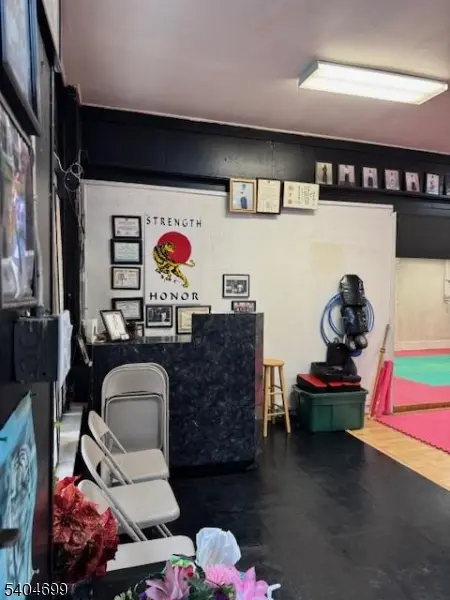 East Orange City, NJ 07017,68 Dodd St