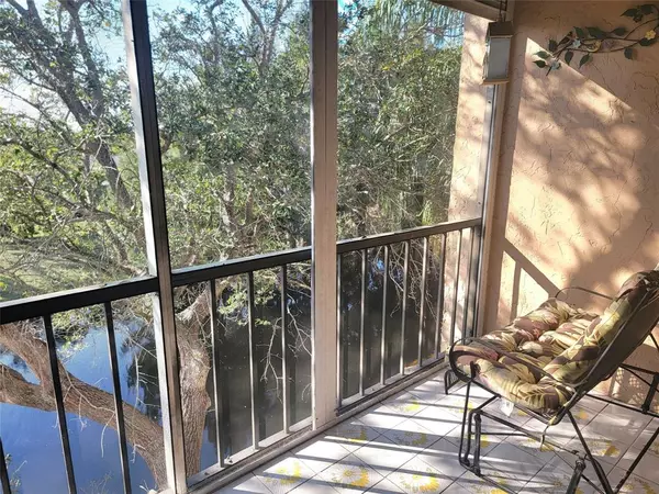 North Lauderdale, FL 33068,8260 SW 24th St #6307