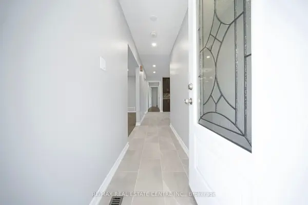 Brampton, ON L6S 3C4,35 Madison ST