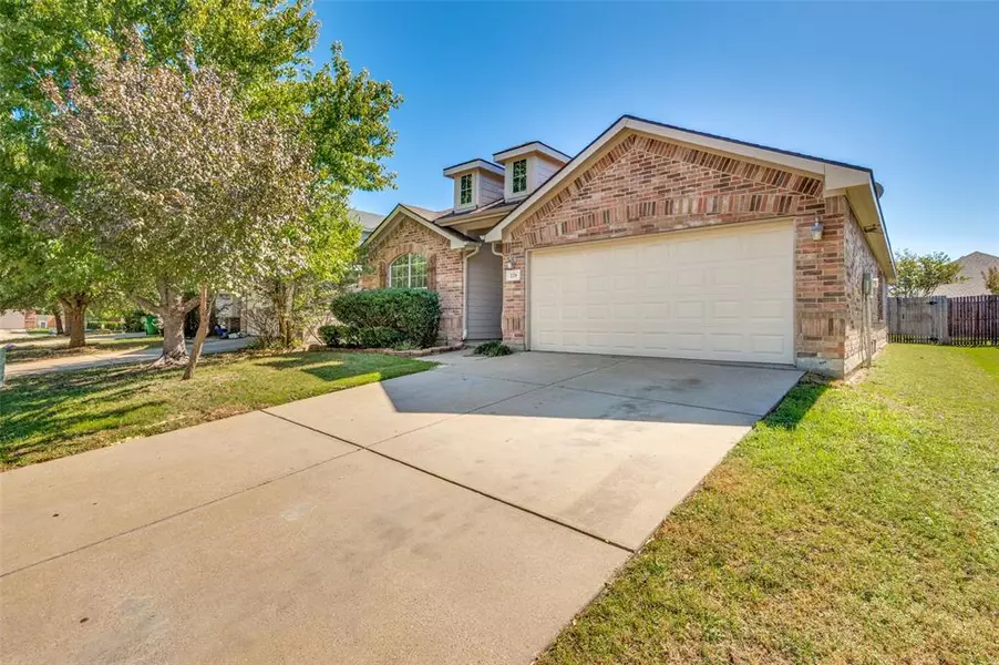 220 Stampede Street, Waxahachie, TX 75165