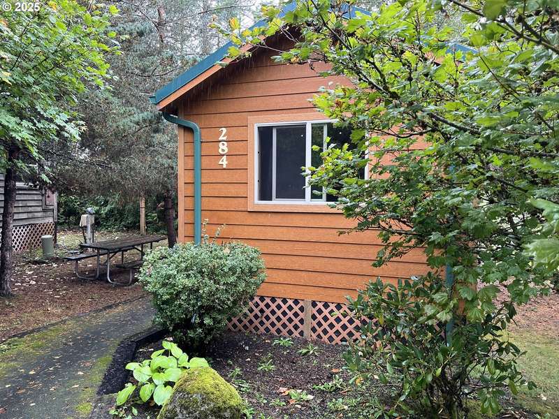 65000 E HIGHWAY 26 #284, Welches, OR 97067