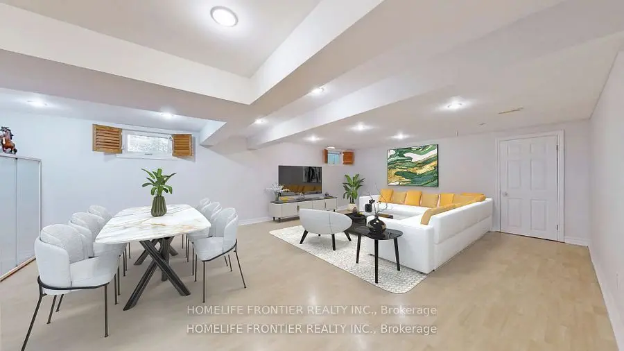 201 Centre ST W, Richmond Hill, ON L4C 3P9