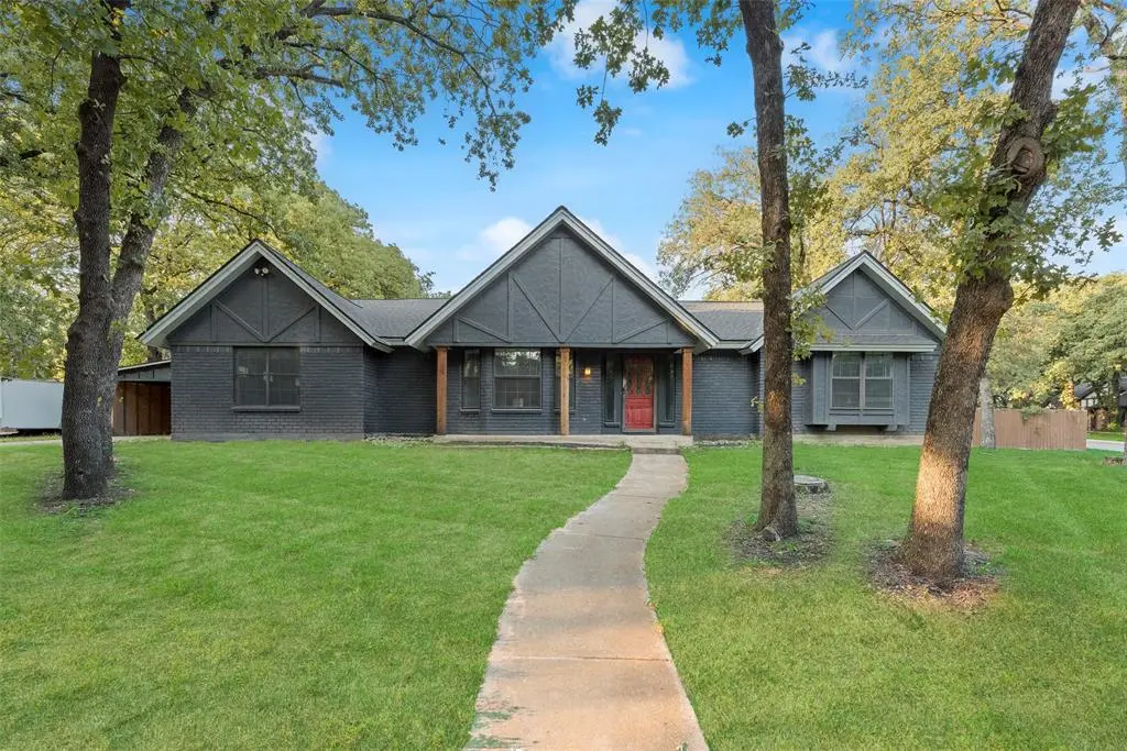 Keller, TX 76262,2021 Vista Road