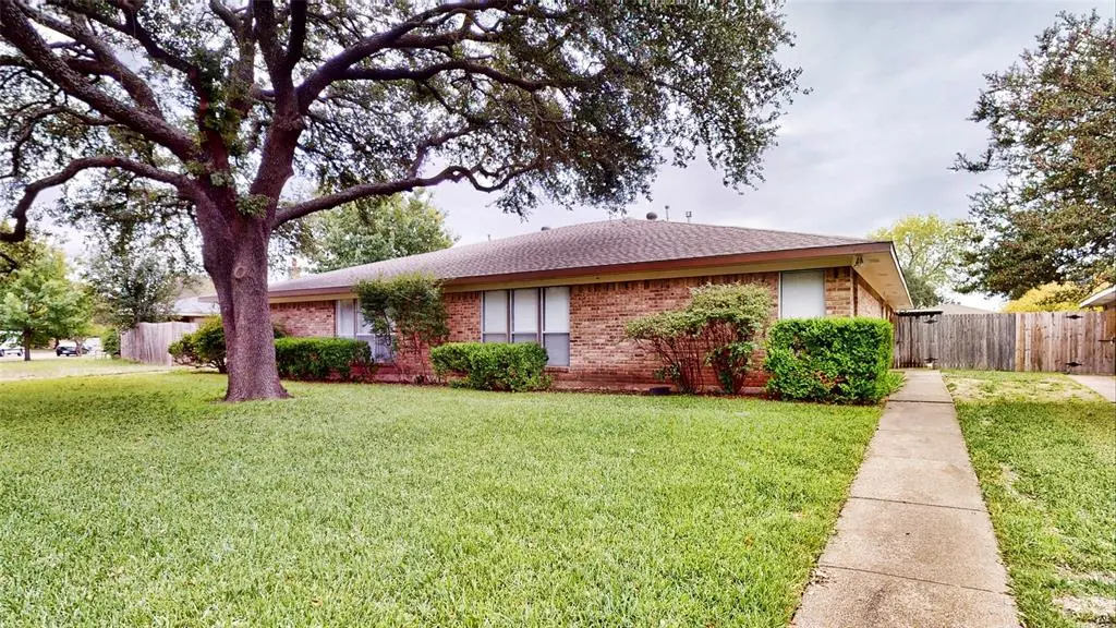 Richardson, TX 75081,308 Towne House Lane