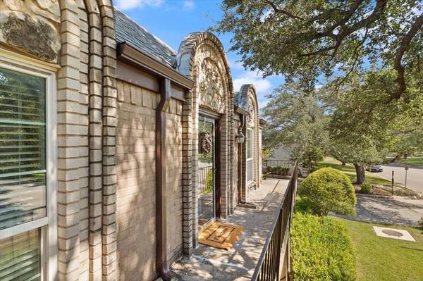 4100 Ridglea Country Club Drive #1401, Fort Worth, TX 76126