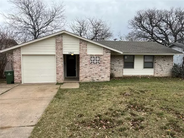 1841 S Perry Road, Carrollton, TX 75006