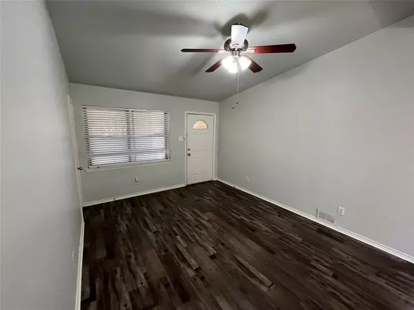 Carrollton, TX 75006,1841 S Perry Road