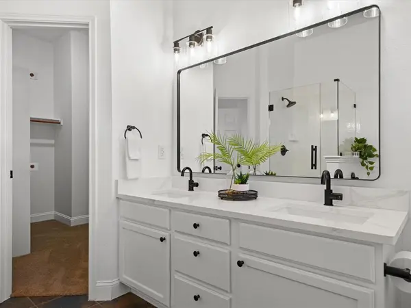 Fort Worth, TX 76123,4516 Lodestone Lane