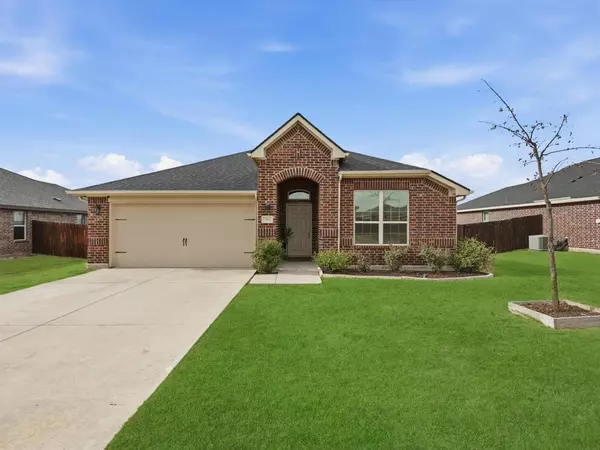 3912 Montecristo Lane, Sanger, TX 76266