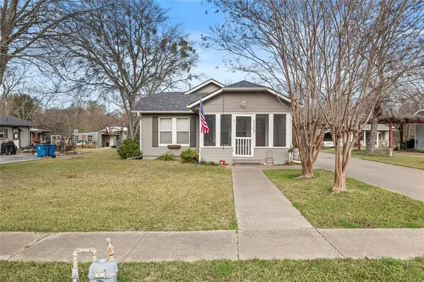 113 Woodland Street, Malakoff, TX 75148
