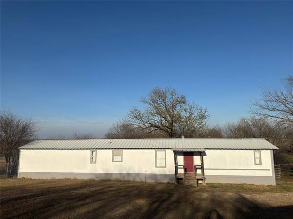 1700 Karas Lane, Sanger, TX 76266