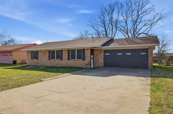 Bellmead, TX 76705,1008 Dossett Drive