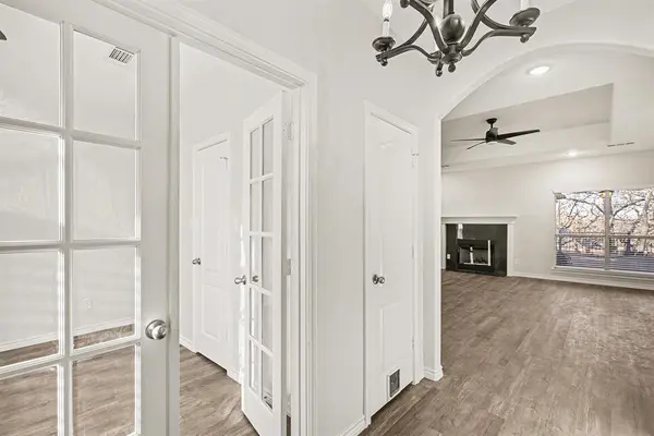 Burleson, TX 76028,533 Shady Oaks Trail